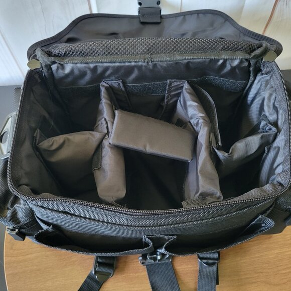Canon Rebel Camera Bag for camera and accessories.  Black camera bag w/ dividers - Picture 5 of 13